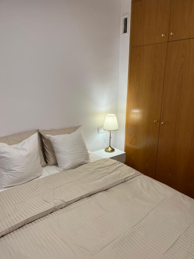 Apartamento luminoso Paloma a 350 metros de la playa con parking gratuito Sant Feliu de Guíxols Exterior foto